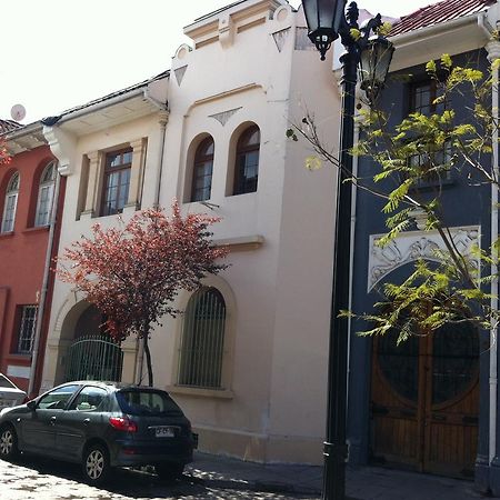 Patio Yungay Bed and Breakfast Santiago de Chile Exterior foto